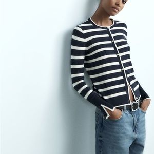 Zara Pearl Button Stripped Sweater - M